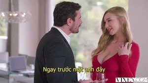 Chiến dịch bán dương vật đặc biệt của 2 em nhân viên công ty đồ lót