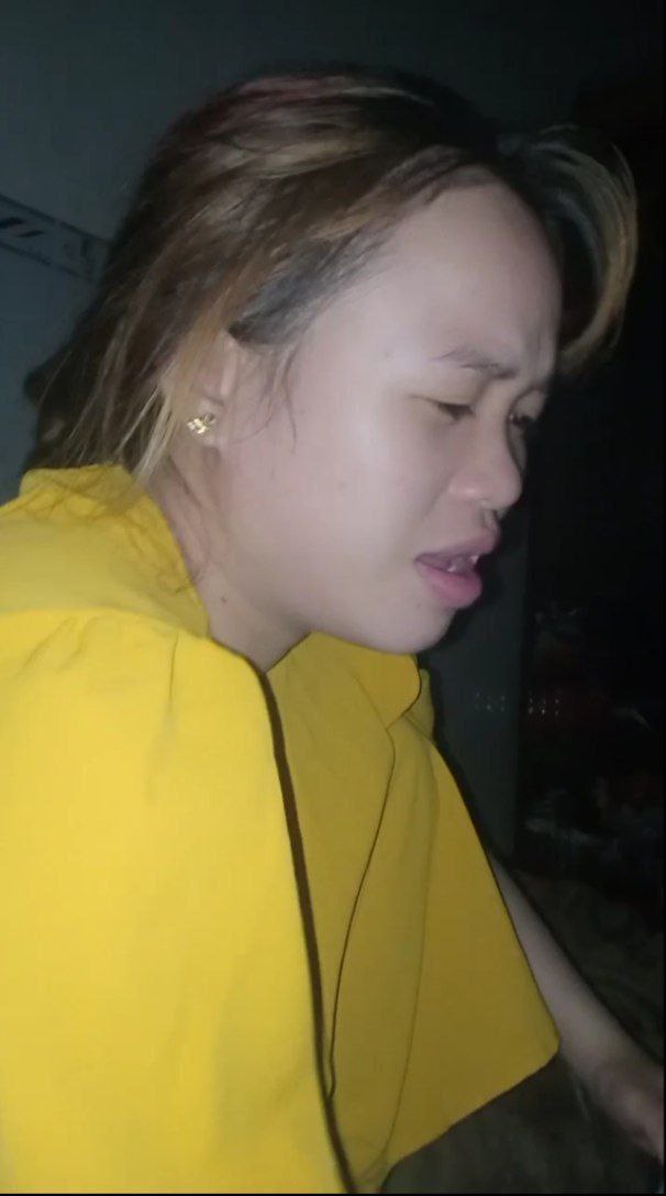 Tăng ca khuya quá, tôi ngủ nhờ nhà đồng nghiệp nữ làm chung công ty làm cùng công ty